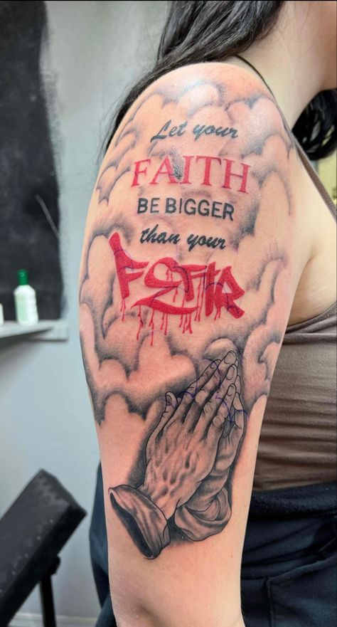 Prayer Tattoo, Fear Tattoo, Upper Arm Tattoo, Memorial Tattoo Ideas, Praying Hands Tattoo, Half Sleeve Tattoos Forearm, Tattoo On Arm, Cool Wrist Tattoos, Hand Tattoos For Girls