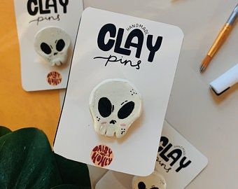 Clay Pins, Clay Magnets, Sculpture Art Clay, Tanah Liat, Clay Things, Art Journal Therapy, Clay Jewelry Diy, Cute Clay, Clay Art Projects