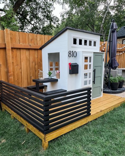 Antoine added the railing and awning to the playhouse this weekend! Exterior is almost finished. #kidkraft #kidkraftplayhouse #kidkraftkids #sherwinwilliams #benjaminmoore #targetbullseye #playhouse #playhousemakeover Playhouse With Deck, Carport Play Area, Storage Shed Playhouse, Outdoor Playhouse Toys, Playhouse Railing Ideas, Playhouse Backyard Ideas, Diy Boys Outdoor Play Area, Boy Playhouse Outdoor, Kid Kraft Playhouse Makeover Diy