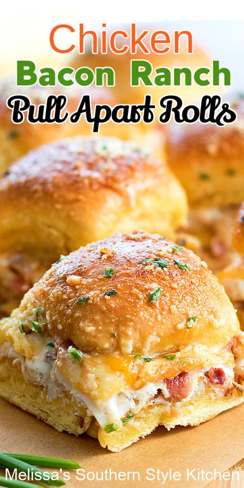 Chicken Bacon Ranch Pull Apart, Pull Apart Rolls, Easy Slider Recipes, Slider Sandwiches, Traditional Thanksgiving, Slider Recipes, Chicken Bacon Ranch, Bacon Ranch, Football Food