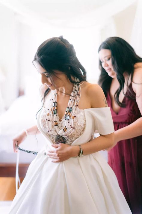 A Native American Couple Paid Homage to Their Tribe at Their California Wedding Indigenous Ceremony, Native American Wedding Veil, Wedding Native American, Native American Wedding Dress Choctaw, Native Wedding, Indigenous Wedding, Ojibwe Wedding, Native American Wedding Traditions, Native American Wedding Dress