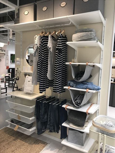 Simple Closet Organization Wire Shelving, Boaxel Ikea Ideas Closet, Ikea Boaxel Hacks, Ikea Boaxel Closet Ideas, Boaxel Ikea Ideas, Boaxel Closet System, Boaxel Closet, Boaxel Ikea, Ikea Boaxel