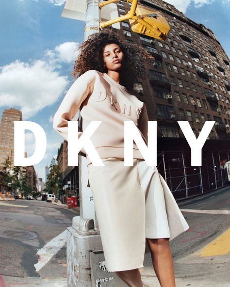 City Fashion Photography, Imaan Hammam, Nyc Photoshoot, Campaign Photography, Streets Of New York, Ad Fashion, Fashion Photography Inspiration, Street Fashion Photography, Fashion Advertising