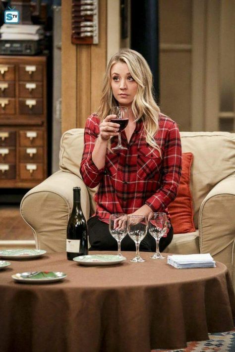 Penny Big Bang Theory Penny, Big Ban, Kayley Cuoco, Kaley Couco, The Big Band Theory, The Bigbang Theory, Elisabeth Shue, Sheldon Cooper, Elizabeth Hurley