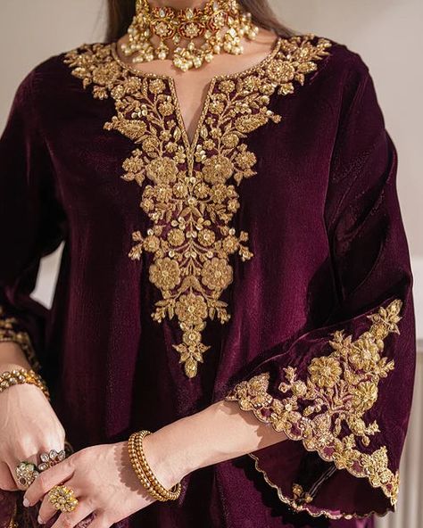 EMBROIDERED VELVET PR-1020 Link in bio #luxurypret #velvetsuits #fyp #foryoupagee #luxuryformals #velvetshawlsuits #luxuryvelvet #ukfashion #luxuryvelvetcollection #trending Embroidered velvet , Stiched velvet suits Luxury velvet suits , festive wear , velvet suits , velvet shawl suits , velvet shawls , luxury formals , velvet pret , luxury pret , designer velvet , wedding wear , wedding collection , Velvet Suit Neck Design, Velvet Suit Ideas, Pakistani Velvet Suits Party Wear, Velvet Dress Designs Pakistani, Velvet Pakistani Dress, Velvet Shawls, Dress Design Pakistani, Gold Velvet Dress, Velvet Suit Design