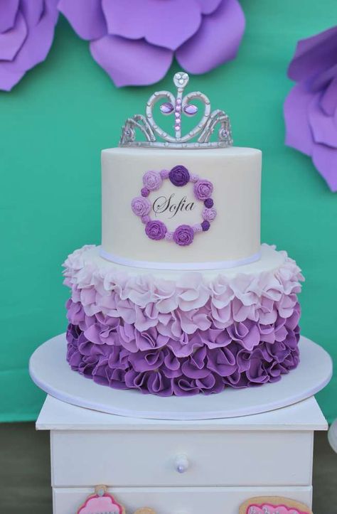 Princess Purple Cake, Sofia The First Birthday Cake Ideas, Sofia The First Party Decorations, Sofia The First Birthday Party Cake, Sofia The First Birthday, Sofia The First Birthday Party Ideas, Sofia The 1st Cake, Sophia The First Birthday Cake, Sofia Birthday Party Ideas