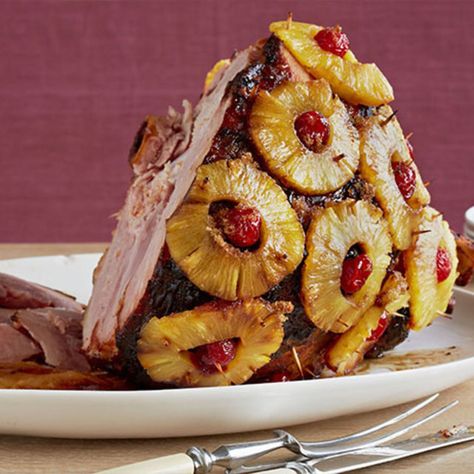 Old Fashioned Ham, Christmas Roast, Pineapple Ham, Ham Glaze Recipe, Holiday Ham, Christmas Ham, Glazed Ham, Ham Recipe, Best Christmas Recipes