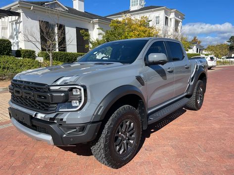 Ford Ranger Raptor 2023, 2023 Ford Ranger, Ford Ranger Raptor, Perfect Live, Modern Cars, Toyota Auris, Dream Vision Board, Ford Raptor, Premium Cars