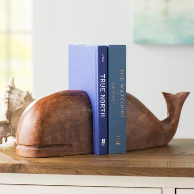 Pottery Bookends, Diy Bookends, Wooden Whale, Driftwood Projects, Ceramic Workshop, Pottery Handbuilding, Attic Remodel, Flat Ideas, Wood Book