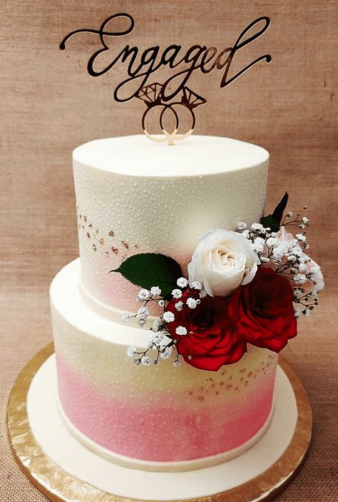 Marriage Cake Design, Cake Design For Engagement, Cakes For Engagement Couple, Engagement Cake Designs Simple, Engagement Cake Designs Unique, Just Engaged Cake, Engagement Cake Images, Engagement Cake Ideas, Engagement Cake Designs