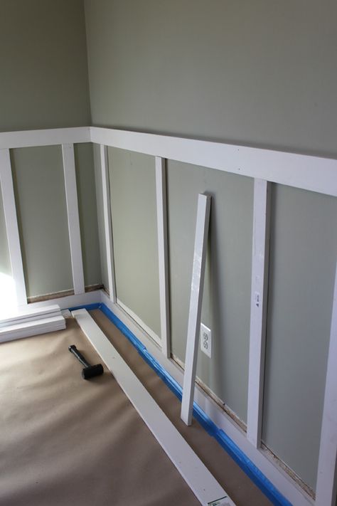 Board And Batten Diy, Waynes Coating, Batten Diy, Wainscoting Bedroom, Wainscoting Ideas, Dining Room Wainscoting, Wainscoting Styles, Diy Wainscoting, Board Batten