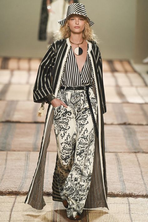 Etro, Look #1