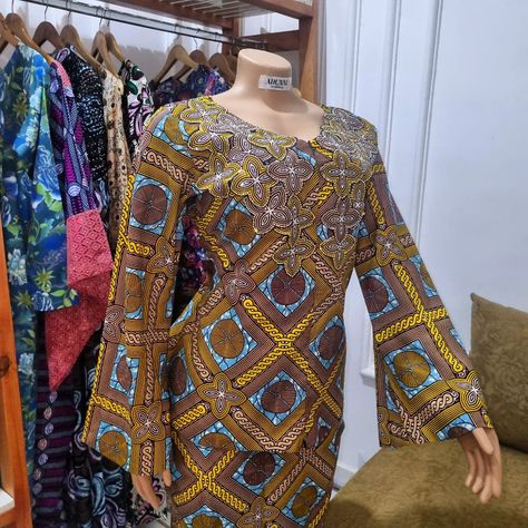 Well tailored ankara top and skirt Straight Skirt And Blouse Ankara, Skirt And Blouse Ankara, Straight Long Skirt, Blouse With Skirt, Ankara Skirt And Blouse, Ankara Skirt, Skirt And Blouse, Straight Skirt, Fashion Studio