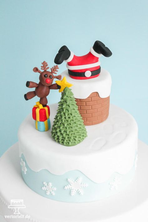 Santa Claus is stuck in chimney - Cake by Lydia ♥ vertortelt.de Fondant Christmas Cake, Reindeer Cake, Happy Christmas Wishes, Santa Cake, Christmas Themed Cake, Cake Christmas, Christmas Cake Designs, Christmas Cake Topper, New Year's Cake