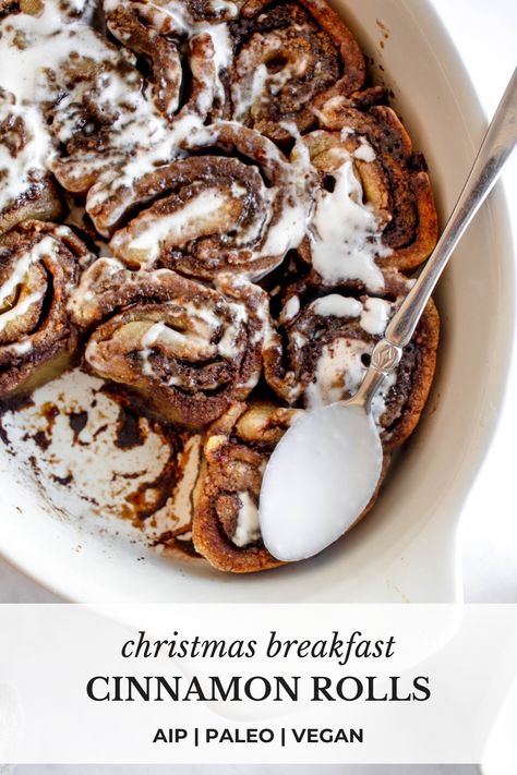 Paleo Christmas Breakfast Recipes, Paleo Cinnamon Bread, Aip Christmas Dinner, Paleo Christmas Dinner, Paleo Christmas Desserts, Paleo Christmas Recipes, Paleo Cinnamon Rolls, Aip Sweets, Aip Baking