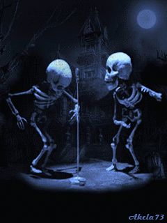 Cartoons Dancing Gif, Skeleton Pics Funny, Happy Halloween Gif Funny, Laughing Gif Funny, Cute Halloween Gif, Skeleton Gif, Skull Gif, Gif Halloween, Halloween Animation