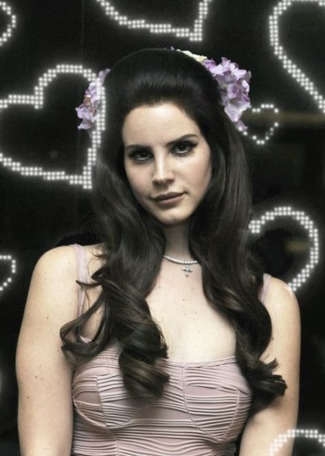 Love Lana Del Rey, Lana Rey, Elizabeth Grant, Trip Hop, Lana Del Ray, Indie Pop, Beauty Queens, Her Music, Queen Elizabeth