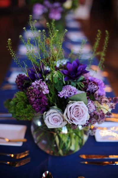 Tablescape Centerpiece www.tablescapesbydesign.com https://www.facebook.com/pages/Tablescapes-By-Design/129811416695 Deco Violet, Purple Centerpieces, Purple And White Flowers, Wedding Colors Purple, Purple Wedding Flowers, Flowers Purple, Small Table, Table Flowers, Floral Centerpieces