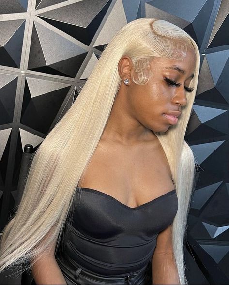 613 Blonde Side Part, Ash Blonde Side Part Frontal, 613 30 Inch Wig, 22 Inch 613 Wig, Blonde Lace Wig Black Women, Side Part 613 Wig, 613 On Dark Skin Black Women, 613 Side Part Wig, 613 Hairstyles For Black Women