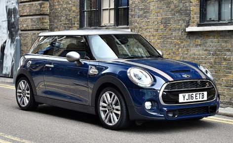 Blue Mini Cooper, Cooper Car, Mini Stars, Car Companies, Car Deco, Top Car, Car Designs, Car Goals, Bmw Mini