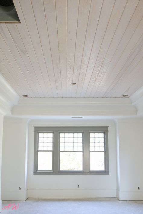 White Wash Ceiling, Wood Ceiling Bedroom, Wood Walls Bedroom, Ceiling Paint Colors, Deck Addition, Wood Plank Ceiling, White Wood Floors, Shiplap Ceiling, Stain Wood