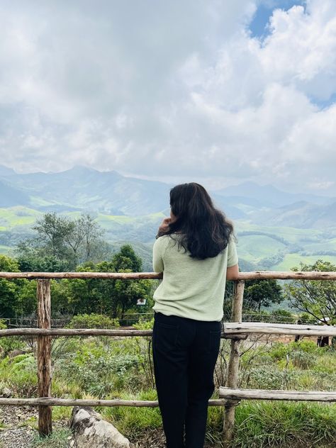 Idukki. .kerala Ooty Botanical Garden Photography, Munnar Photography Kerala, Girl Astethic, Outfit Black Jeans, Beach Photo Inspiration, Hiding Face, Ooty, Munnar, Normal Girl