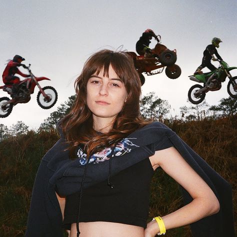 Faye Webster, Stunt Bike, Quad Bike, Women In Music, Winona Ryder, Motorcycle Design, Music People, Avril Lavigne, Emma Roberts