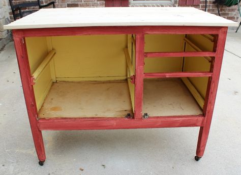 Hometalk :: Hoosier Cabinet Turned Outdoor Kitchen Island Patio On A Budget Diy, Backyard Patio On A Budget, Budget Renovations, Patio On A Budget, Ideas Backyard Patio, Diy Outdoor Party, Hacienda Kitchen, Deck Fireplace, Repurpose Furniture