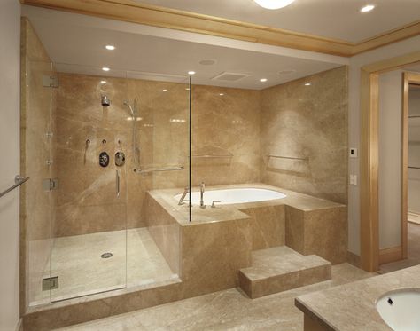 Jacuzzi Tub Bathroom Master Bedrooms, Italy Bathroom, Beige Marble Bathroom, Luxurious Bathrooms, Luxury Master Bathrooms, Bathroom Shower Design, Bathroom Inspiration Modern, Beige Bathroom, Bathroom Redesign