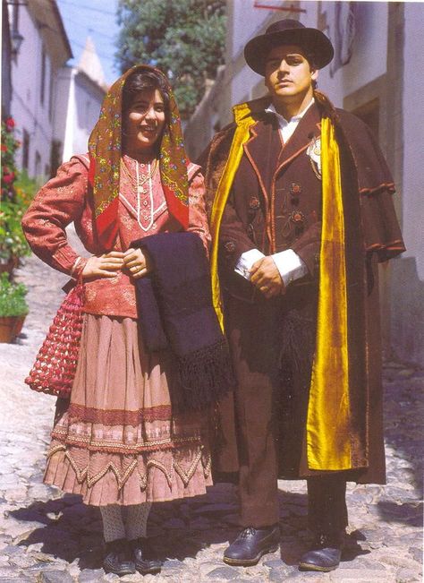 Portuguese Clothing, Authentic Costumes, Green Stockings, The Azores, Portuguese Culture, Rock In Rio, Stocking Cap, National Dress, Folk Dresses