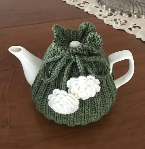 Knit Tea Cozy Pattern Free, Knit Tea Cozy Pattern, Tea Cosy Crochet Pattern, Tea Cozy Crochet Pattern, Tea Pot Cover, Tea Cosy Crochet, Knit Tea Cozy, Tea Cosy Pattern, Tea Cosy Knitting Pattern