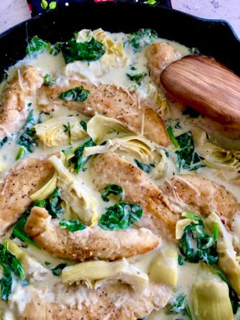 Lemon Chicken with Spinach and Artichokes is a simple skillet meal with chicken tenders, fresh spinach and artichokes in a creamy lemon sauce. Lemon Chicken With Spinach, Lemon Artichoke Chicken, Creamy Tuscan Chicken Recipe, Healthy Skillet Meals, Chicken With Spinach, Chicken And Spinach, Fresh Spinach, Lemon Sauce, Mary Berry