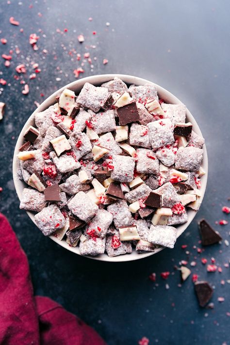 Peppermint Bark Muddy Buddies | Chelsea's Messy Apron Peppermint Treats, Chocolate Chex, Peppermint Cheesecake, Chelsea's Messy Apron, Muddy Buddies, Holiday Snacks, Peppermint Bark, Christmas Pudding, Christmas Cooking