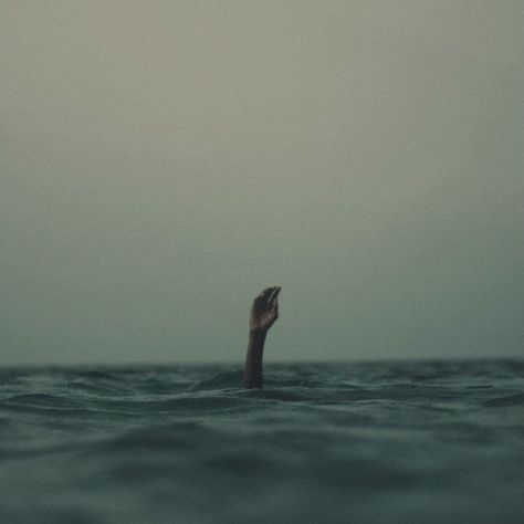 Prayer Pictures, We Were Liars, Conceptual Photography, Feeling Lost, Free Images, Mom Life, In This Moment, Feelings, Water