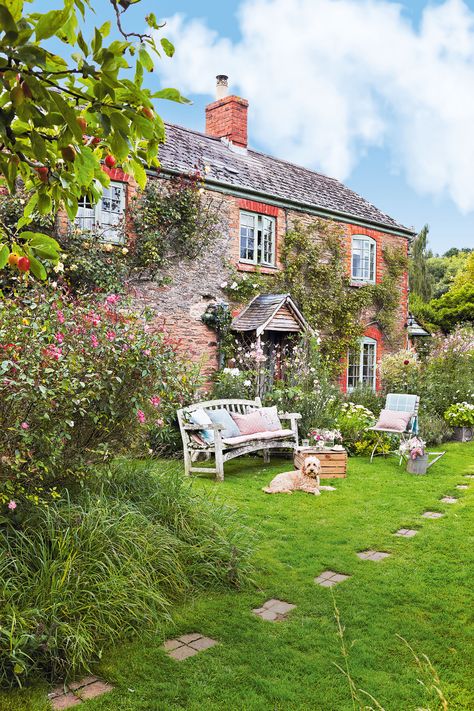 Georgian cottage filled with antiques and vintage treasures | Homes & Gardens Georgian Cottage, Ideal Home Magazine, Period Living, Small Barn, Country House Interior, English Cottage Garden, English Country Gardens, Walled Garden, Cottage Bedroom