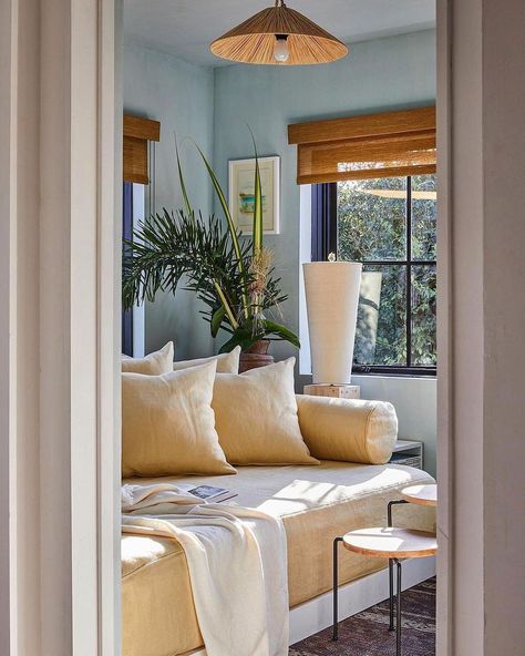 LM Design Studio on Instagram: “If you need me I’ll be right here. . . @mckinleybungalows @studiorobertmckinley via @ruemagazine 📸 @nicole_franzen . . . . . . . .…” Robert Mckinley, Small Guest Rooms, Classic Window, Bungalow Renovation, Cozy Sofa, Window Covering, Bamboo Blinds, French Colonial, Bamboo Shades