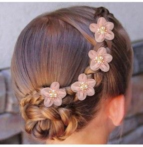 Dance Hairstyles Competition, Dance Competition Hair, Girl With Curly Hair, Communion Hairstyles, Ballet Hairstyles, Flower Girl Hair Accessories, Competition Hair, Pageant Hair, Girl Hair Dos