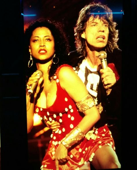 Rolling Stones Logo, Lisa Fischer, Like A Rolling Stone, The Family Stone, I'm With The Band, Keith Richards, A Star Is Born, Mick Jagger, Rolling Stone