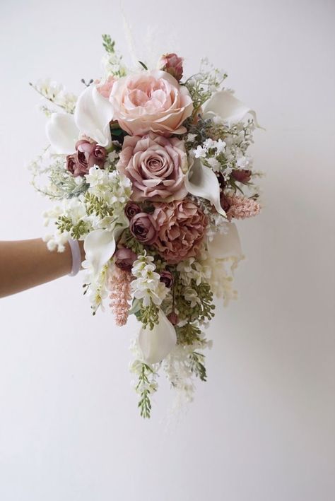 Bridal Bouquet Roses Blush, Dusty Rose Cascading Bouquet, Pink Artificial Wedding Bouquet, Flower Bouquet Cascading, Dusty Wedding Bouquet, Mini Tuxedo Santini Flower, Hand Bouquet Wedding Simple Elegant, Wedding Bouquet Accessories, Wedding Bouquets Without Roses