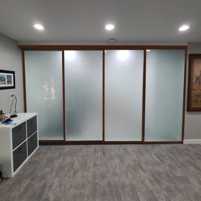 Sliding Walls Room Dividers, Office Partition Design Wall Dividers, Room Separator Ideas Bedrooms, Bedroom Separator Ideas, Room Separator Ideas Wall Dividers, Movable Walls Room Dividers, How To Separate Rooms Without Walls, Room Division Ideas, Retractable Room Divider