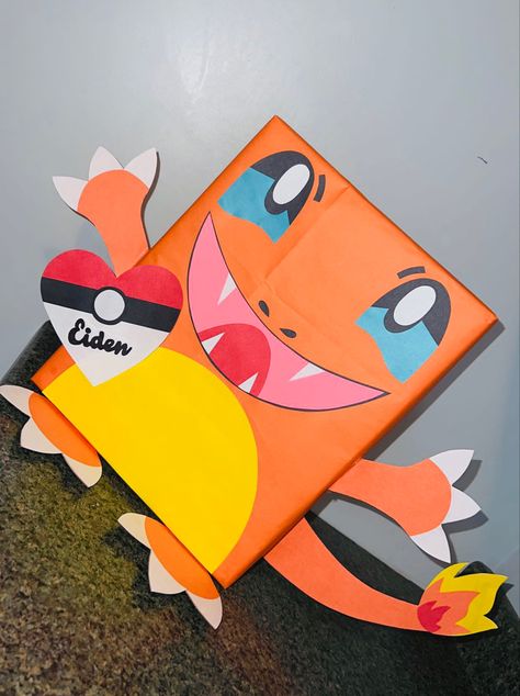 Charmander Valentines Boxes, Pokemon Valentine Box Ideas, Pokemon Valentines Box, Pokemon Valentines, Diy Valentines Box, Pokemon Valentine, Kids Valentine Boxes, Valentine Boxes, Valentines Box