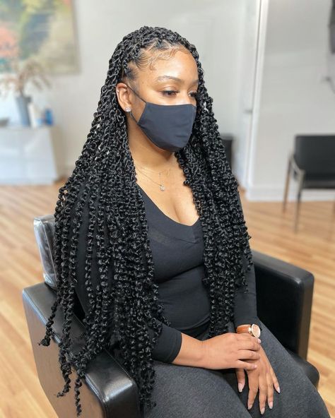 Passion Twist Braids, Braiding Hair Styles, 4a Natural Hair, Passion Twists, Matric Dance, Girl Braided Hairstyles, Twist Braid, Braid Hairstyle, Twist Braid Hairstyles