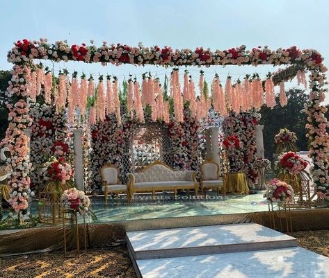 Barat Stage Decoration Pakistan, Barat Decor, Outdoor Stage, Stage Decoration, Out With Friends, Event Management Company, Floral Backdrop, Stage Decorations, Hanging Garden