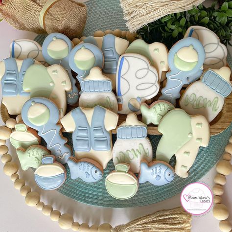 A little fishy is heading their way! 🎣👶🏻 #mawmawstreats #azlebaker #sugarcookies #sugarcookiemarketing #dfwbaker #azle #azlecookies #fishingbabyshower #fishingbabyshowercookies Fishing Baby Shower Cake, Fishing Baby Shower, Baby Shower Fishing, Fishing Baby, Baby Fish, Baby Shower Cookies, Shower Cakes, Baby Shower Cakes, Sugar Cookies