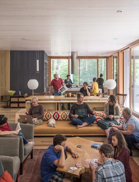 Dwell - It Took a Whole Family to Build This House Communal Kitchen, Hostels Design, Co Housing, Community Housing, Community Living, Community Space, Family Hotel, Pool Beach, Senior Living