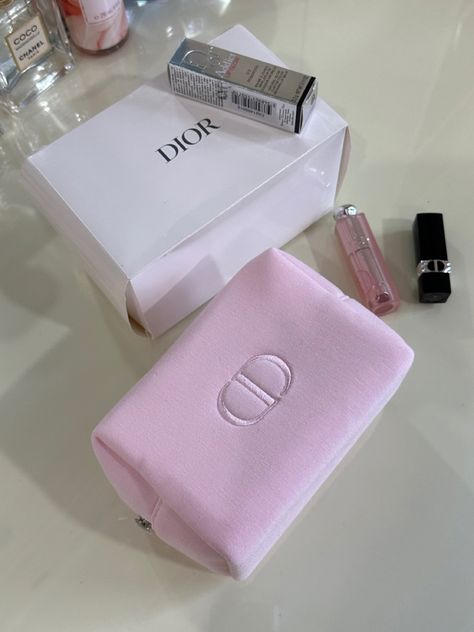 DIOR MAKEUP Christian Dior Makeup Bag, Dior Cosmetic Bag, Chanel Coquette, Pink Dior Makeup, Dior Vibes, Feminine Esthetics, Dior Makeup Bag, Christian Dior Makeup, Fake Makeup