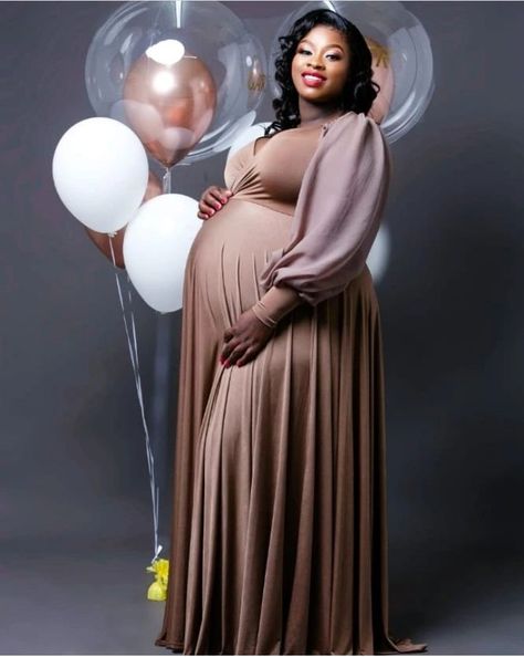 Dresses For Pregnant Women Elegant, Maternity Shoot Outfits, Styles For Pregnant Women, Maternity Shoot Dress, Gown For Pregnant Women, Materials Gown Style, Maternity Shoot Outfit, Maternity Dress Outfits, Latest Maternity Dresses