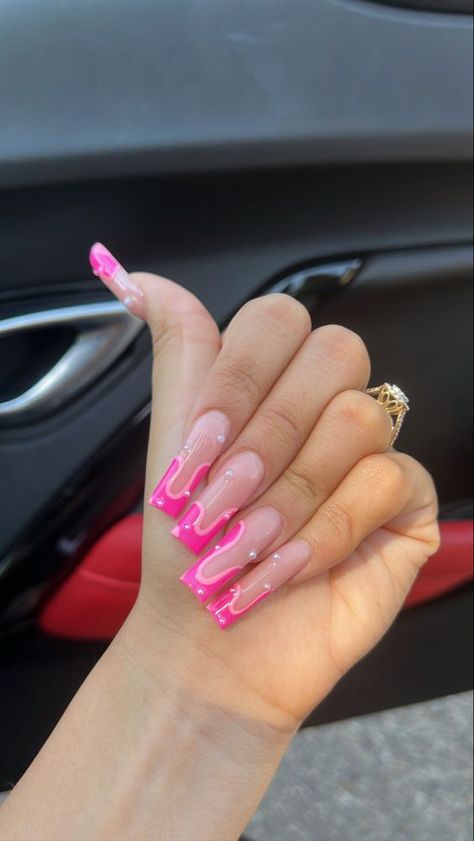 Cute Barbie Pink Nails, Baddie Nails Acrylic Pink Medium, Hot Pink Nails With Pearls, Pink Theme Acrylic Nails, Acrylic Nail Set Ideas Simple, Pink Barbie Acrylic Nails, Square Barbie Nails, Barbie Nails Design Ideas Long, White Pink Nails Acrylic