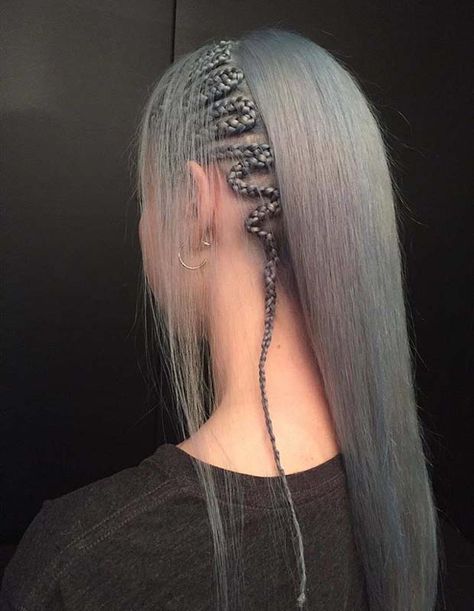 Just a snake hair braid makes you different in 2019 Snake Braid Hairstyles, Snake Hairstyle, Snake Braid, Snake Hair, Hairstyles Braid, Roll Hairstyle, Find Hairstyles, Beautiful Haircuts, Sweat Top