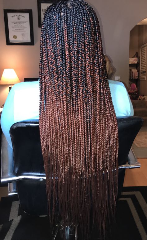 Ombré Knotless Braids, Ombré Knotless, Box Braids Medium Length, Braids Medium, Ombre Box Braids, Box Braid Hair, Cute Box Braids, Individual Braids, Protective Hair